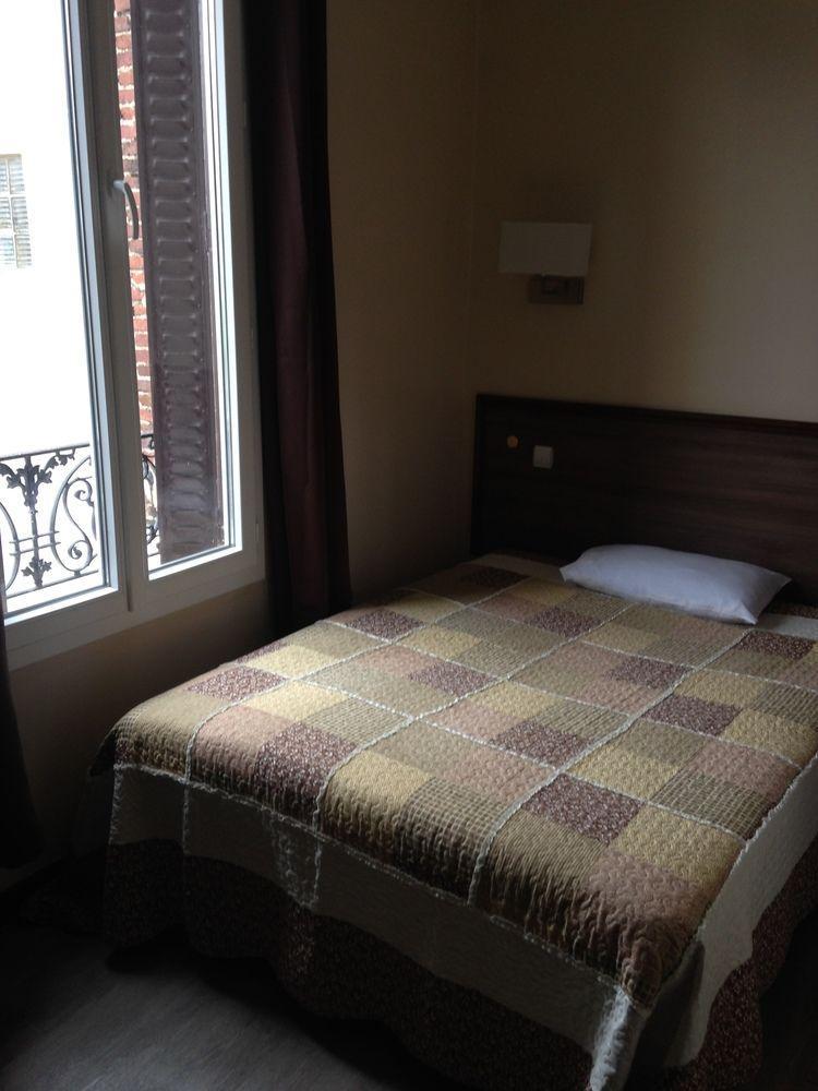 Hotel Le Bellevue - Paris Porte D'Orleans Cachan Kültér fotó